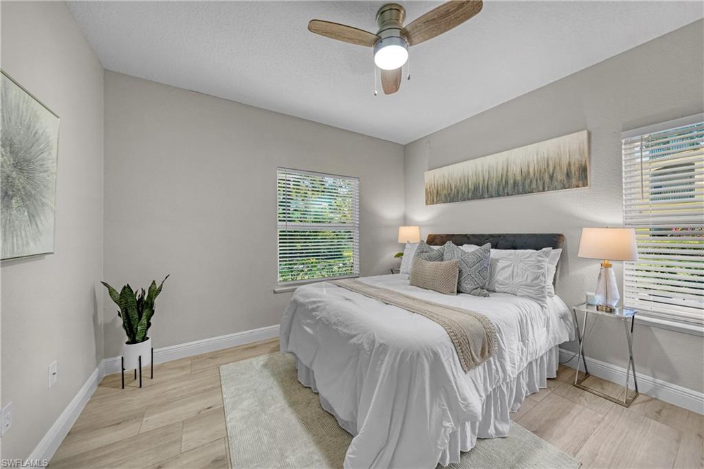 ROYAL GREENS - Residential