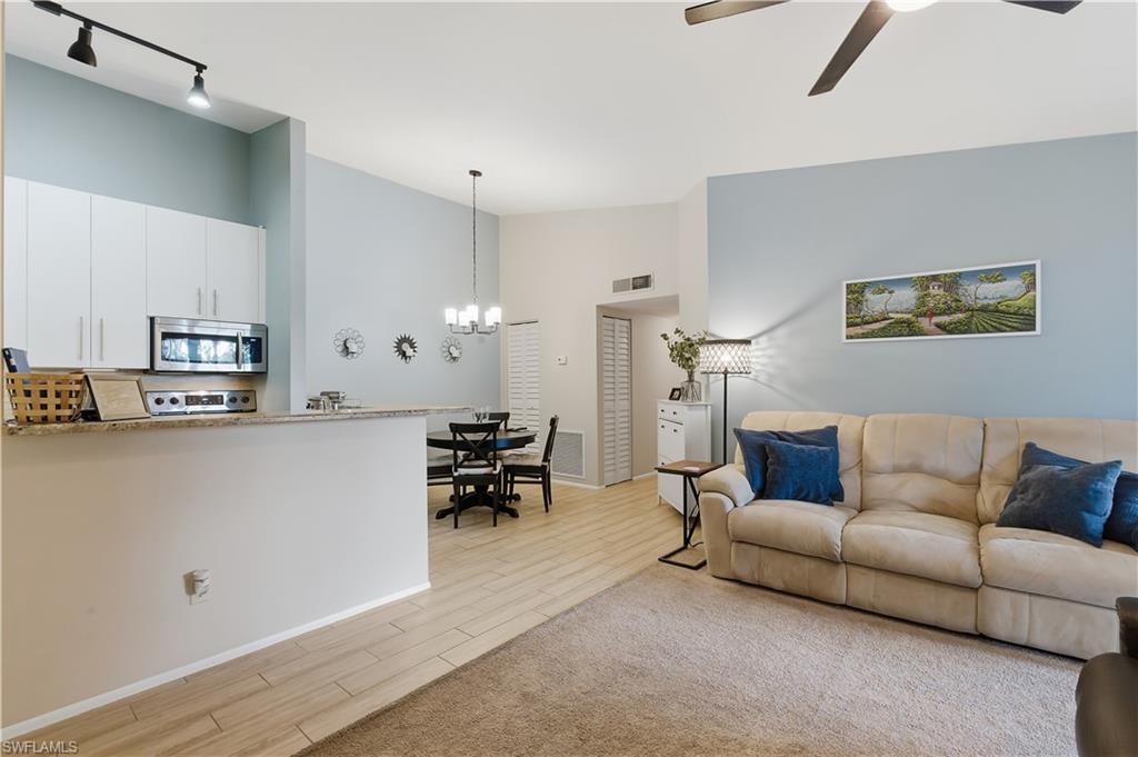 SUMMERLIN WOODS - Residential