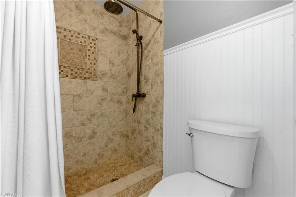 SUMMERLIN WOODS - Residential