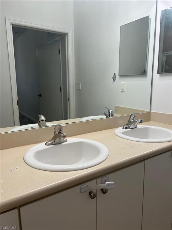 THE COVE AT SIX MILE - Residential Lease