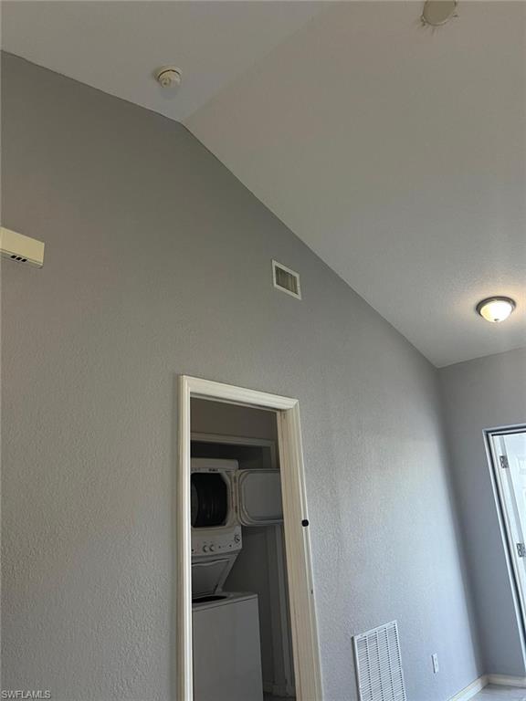 THE COVE AT SIX MILE - Residential Lease