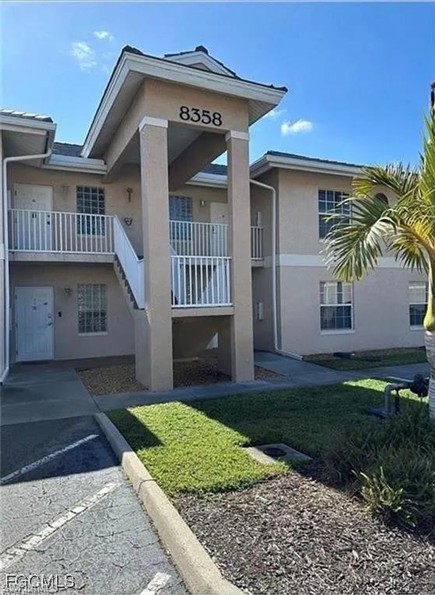 Welcome to this charming 2-bedroom, 2-bath second-floor condo featuring a desirable split-bedroom floor plan for added privacy. Enjoy a bright and comfortable living space complete with a screened-in lanai, perfect for relaxing with peaceful water views.
The spacious primary suite offers a large layout with a walk-in closet, while the convenience of an in-unit washer and dryer makes everyday living easy. A new roof adds extra value and peace of mind.
Located in the well-established Cove at Six Mile community, you’ll be surrounded by everything you need:
Shopping: Walmart, BJ’s, Publix, TJ Maxx, Kohl’s, Bealls
Dining: Chili’s, Texas Roadhouse, Applebee’s, Kumo’s & more
Attractions: Topgolf, Six Mile Cypress Slough Preserve, Caloosa Nature Center, Downtown River District
Spring Training: Boston Red Sox (JetBlue Park) & Minnesota Twins
Enjoy resort-style amenities just steps from your door:
? Heated community pool
? Fitness center
? Clubhouse
? Playground
? Guest parking
Plus, you’re only a short drive to Southwest Florida’s beautiful sandy beaches.