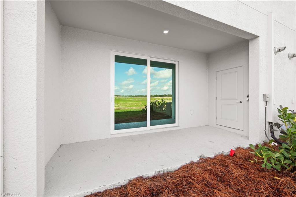 TUCKERS COVE - Residential