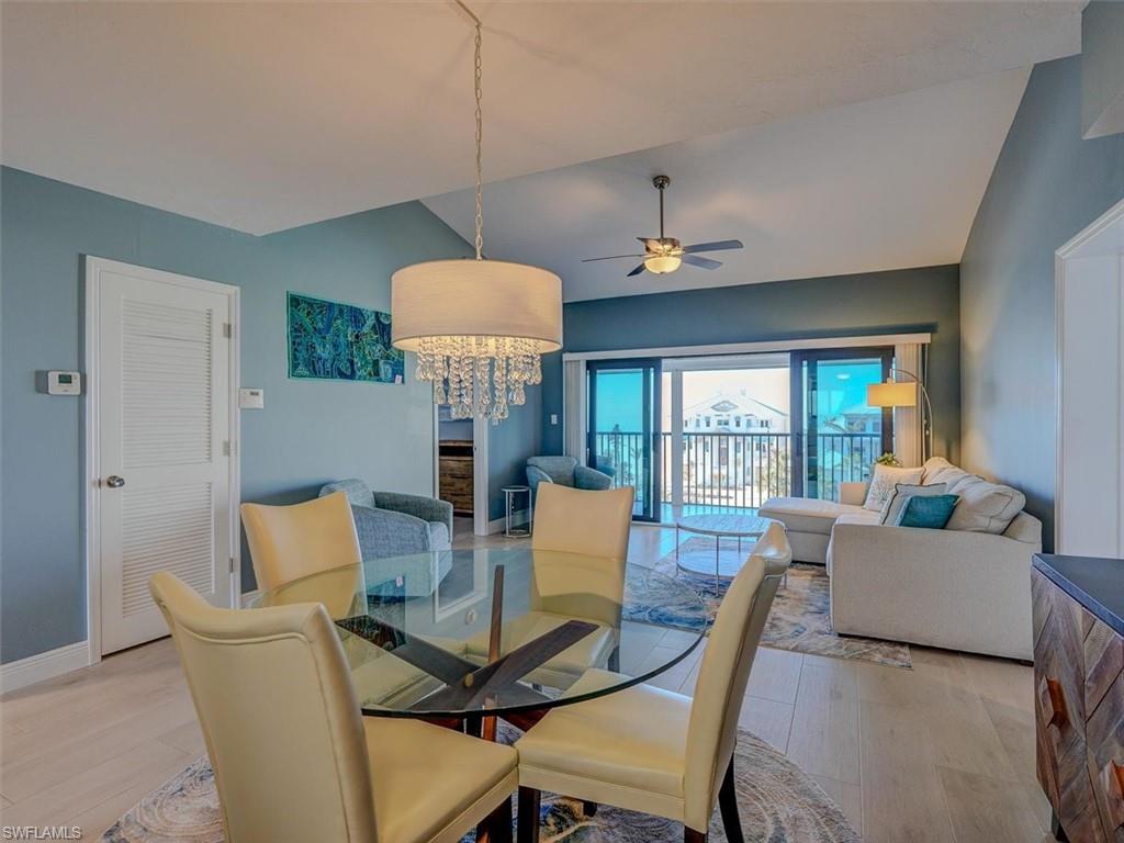 COQUINA CONDO - Residential