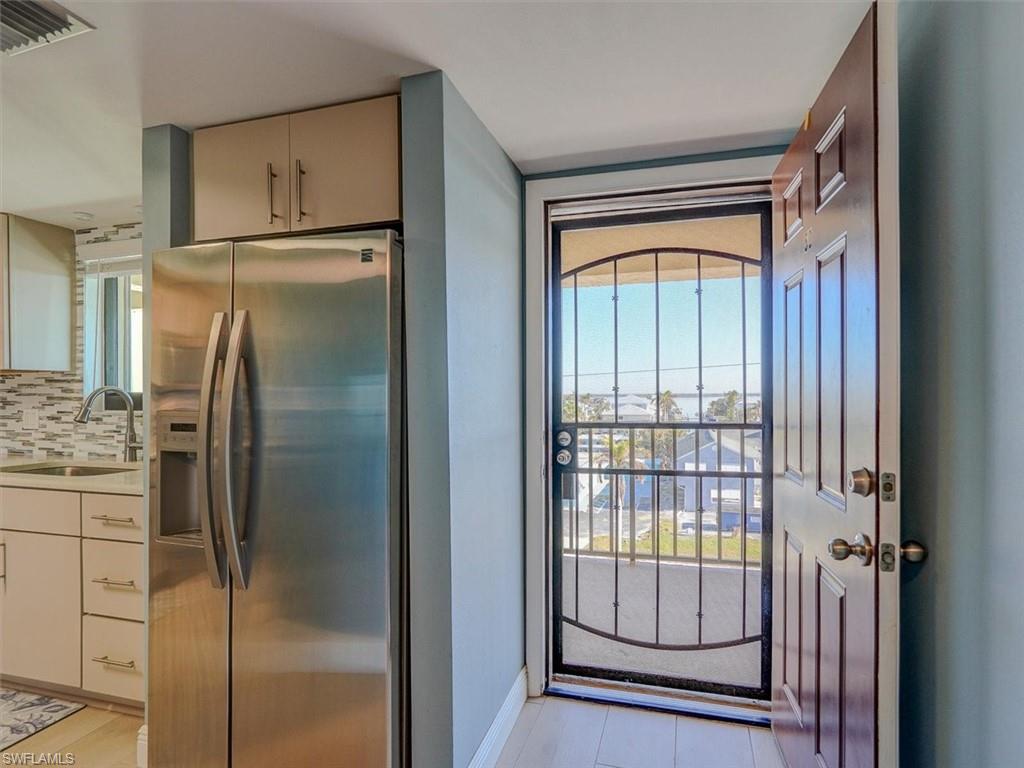 COQUINA CONDO - Residential