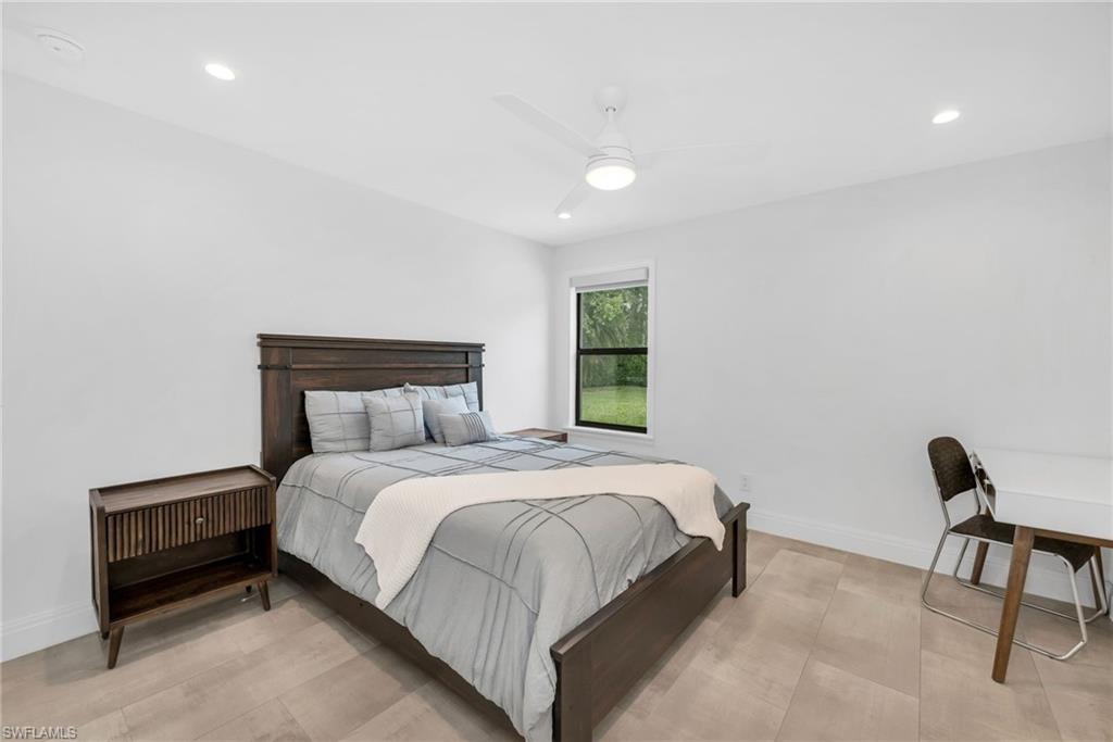 LIVINGSTON WOODS - Residential