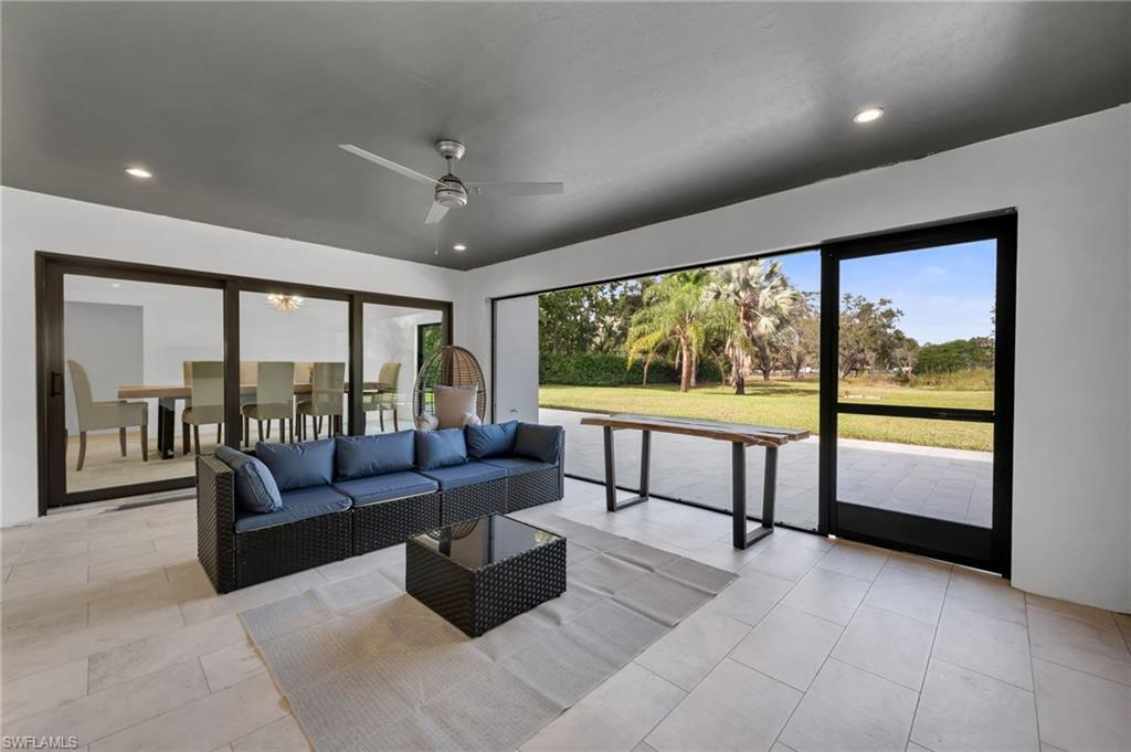 LIVINGSTON WOODS - Residential