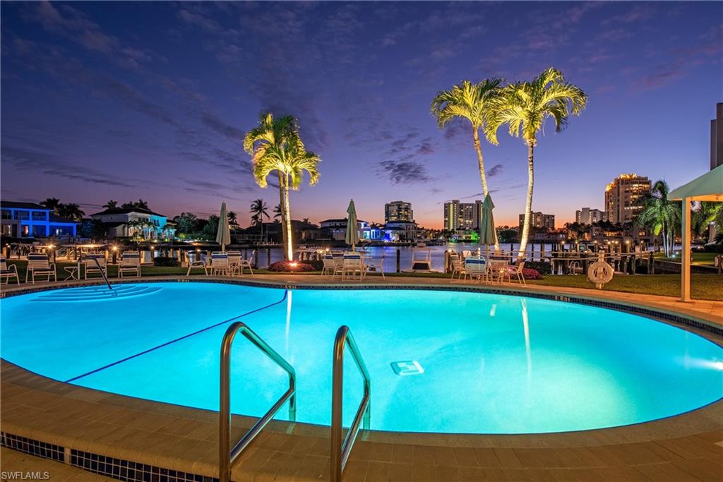 COLONY GARDENS - Residential