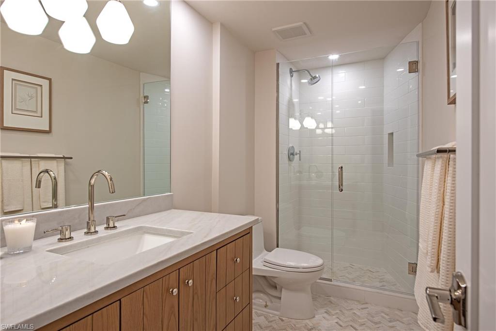 COLONY GARDENS - Residential