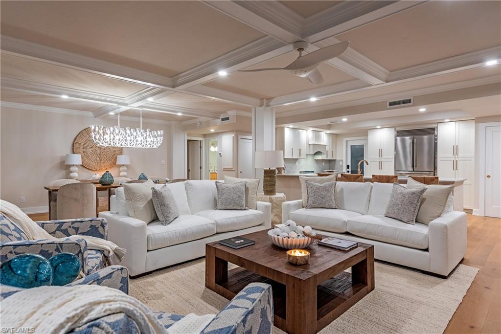 COLONY GARDENS - Residential