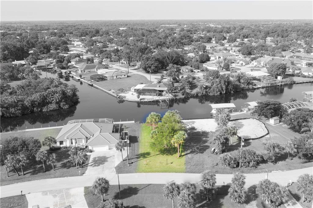 FORT MYERS SHORES - Land