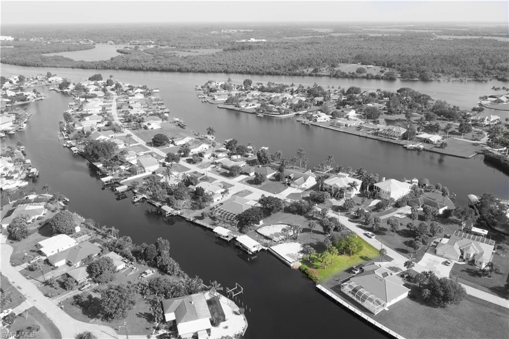 FORT MYERS SHORES - Land