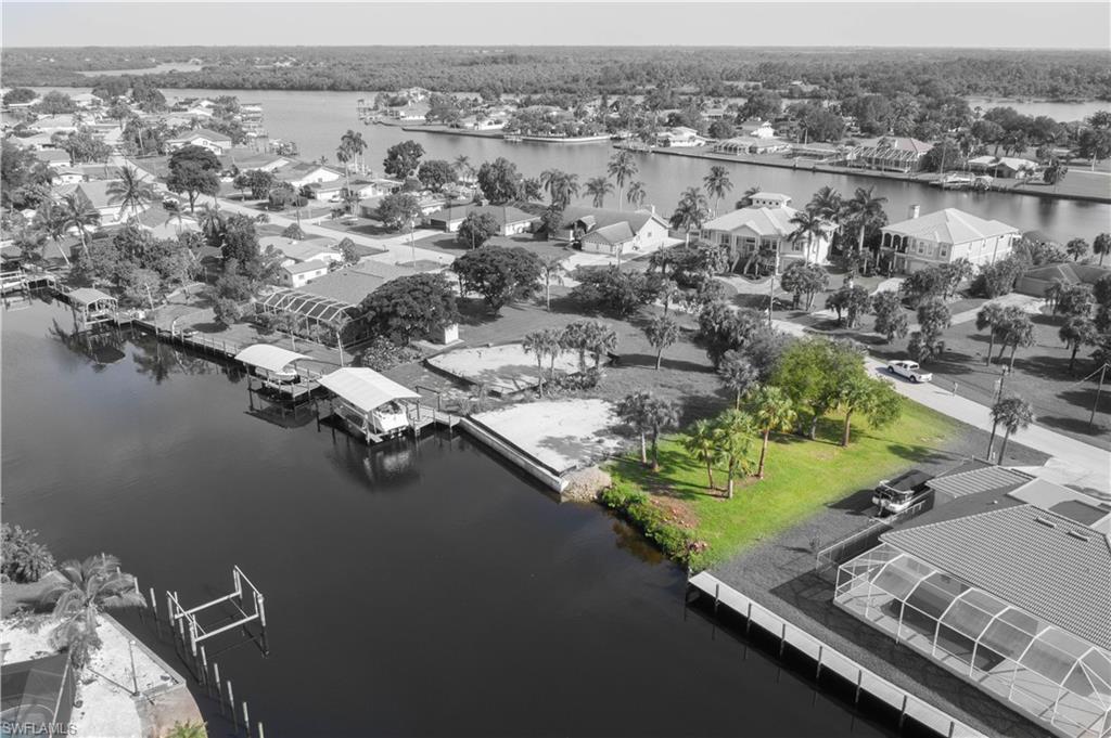 FORT MYERS SHORES - Land