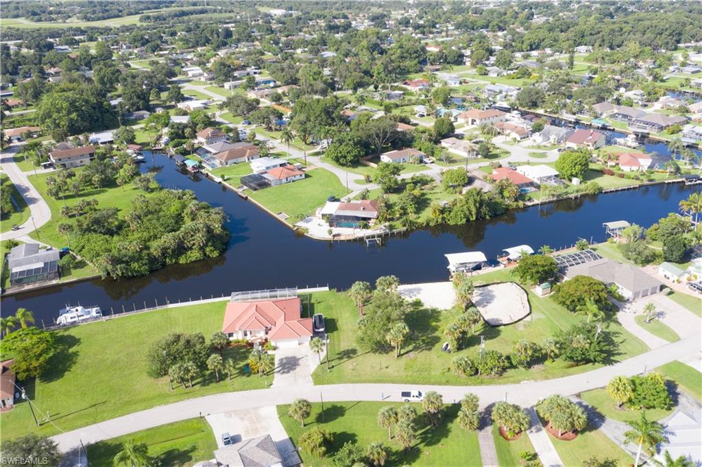 FORT MYERS SHORES - Land