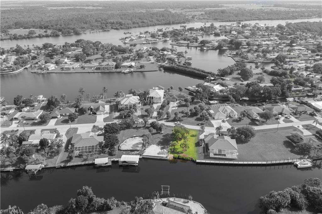 FORT MYERS SHORES - Land