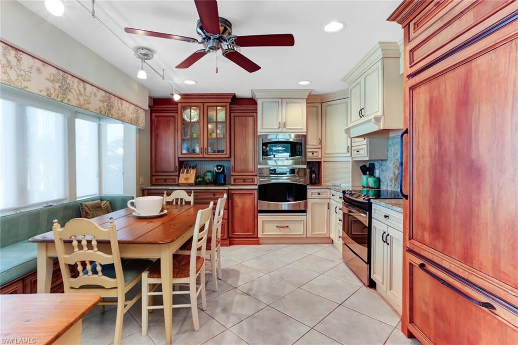 BONITA BEACH - Residential