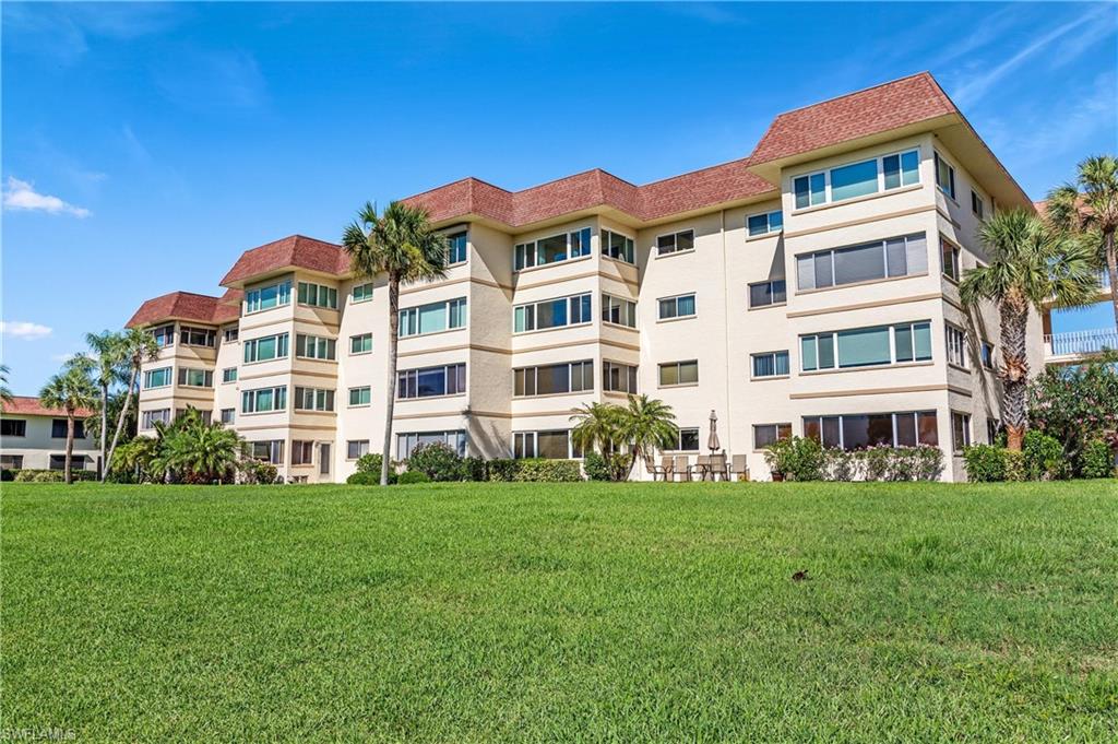 TOWN AND RIVER - Residential