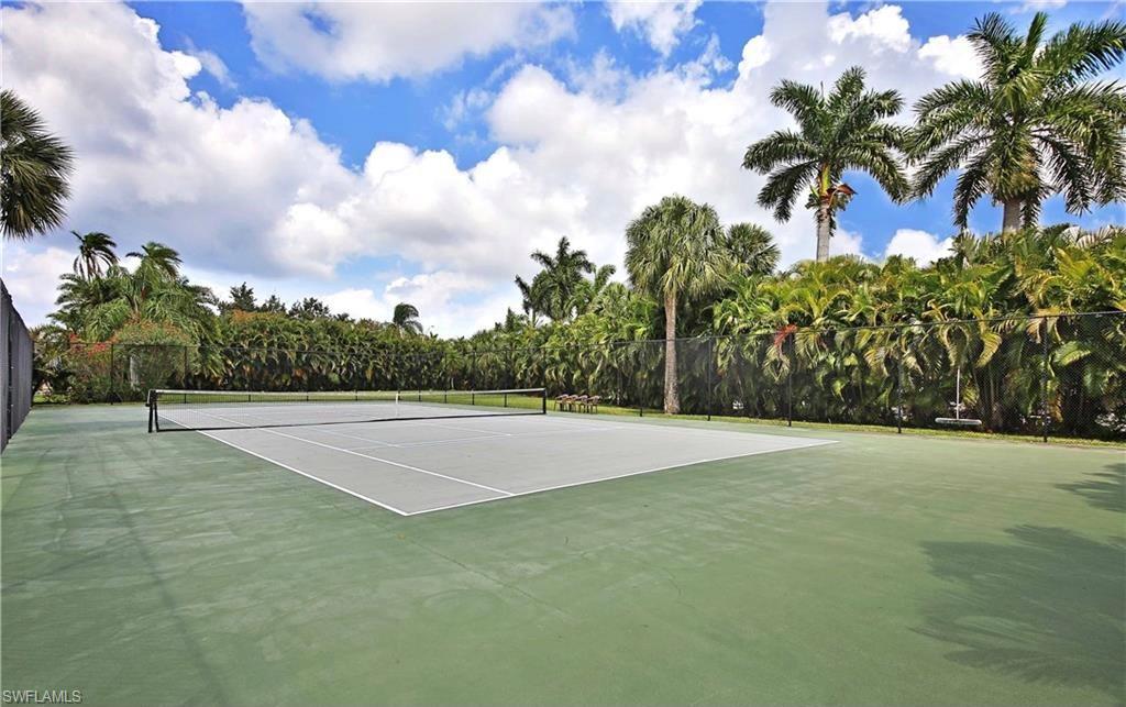 TOWN AND RIVER - Residential