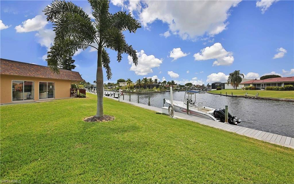 TOWN AND RIVER - Residential