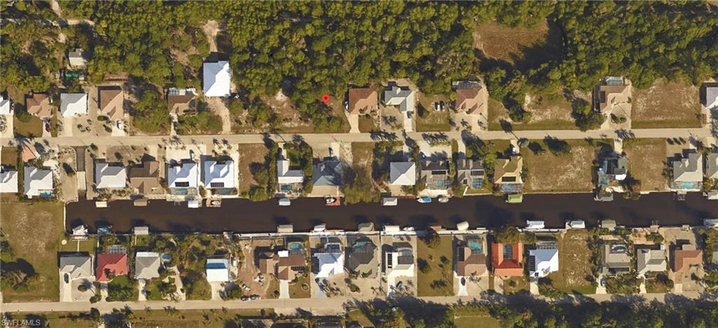 MANATEE BAY UNRECORDED SUBDIVISION - Land