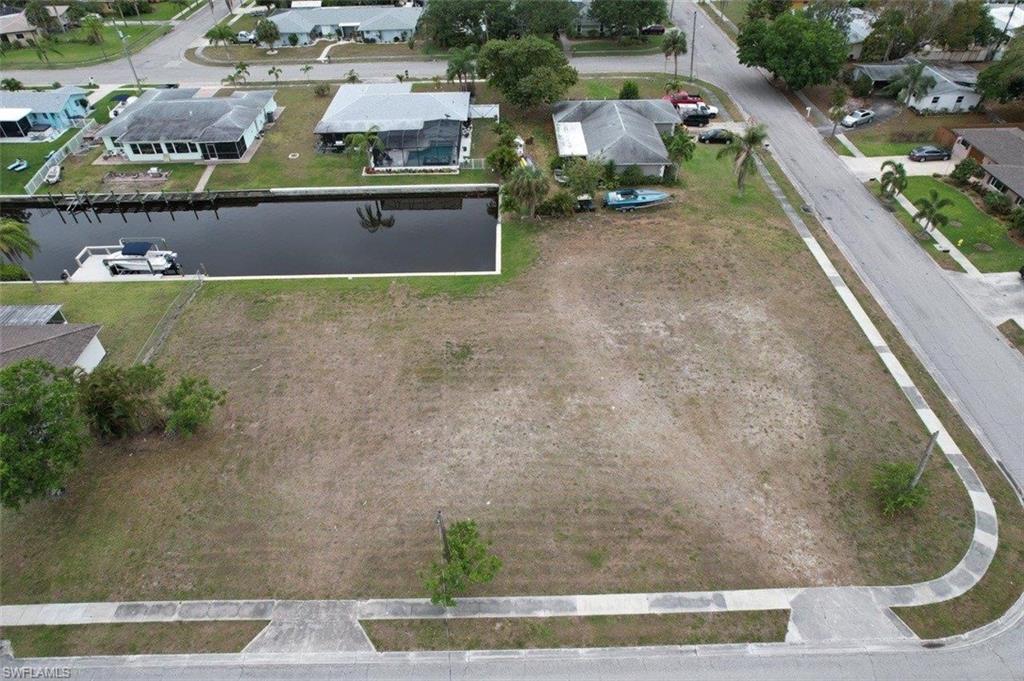 WATERWAY ESTATES - Land