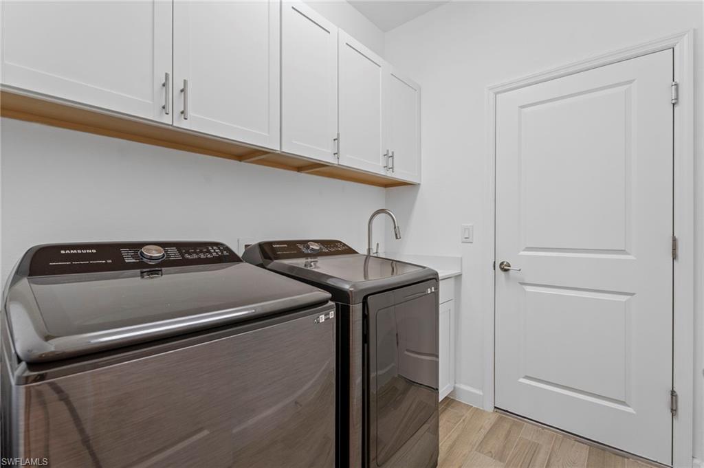 VALENCIA COUNTRY CLUB - Residential Lease