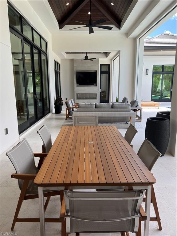 PARK SHORE - Residential