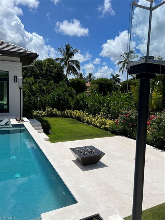 PARK SHORE - Residential