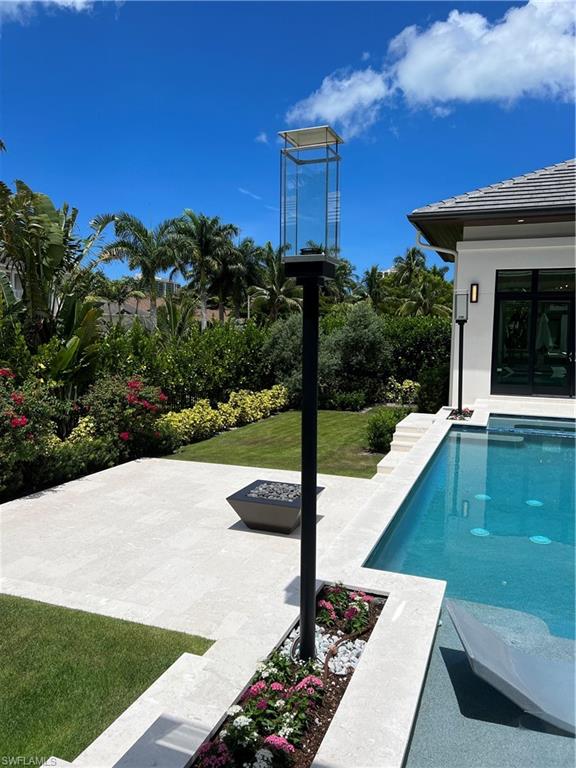 PARK SHORE - Residential