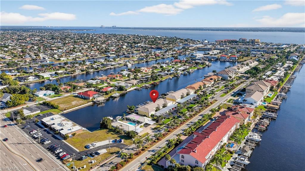 BEACH VILLA CONDO - Residential