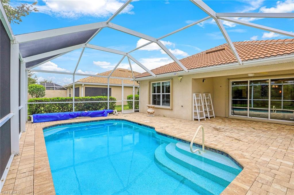 VERONA WALK - Residential