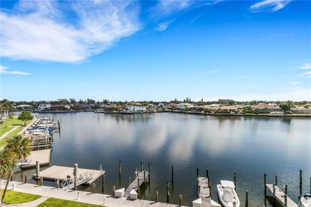 SOUTH SEAS - Residential