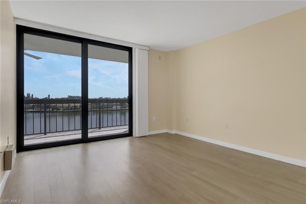 SOUTH SEAS - Residential