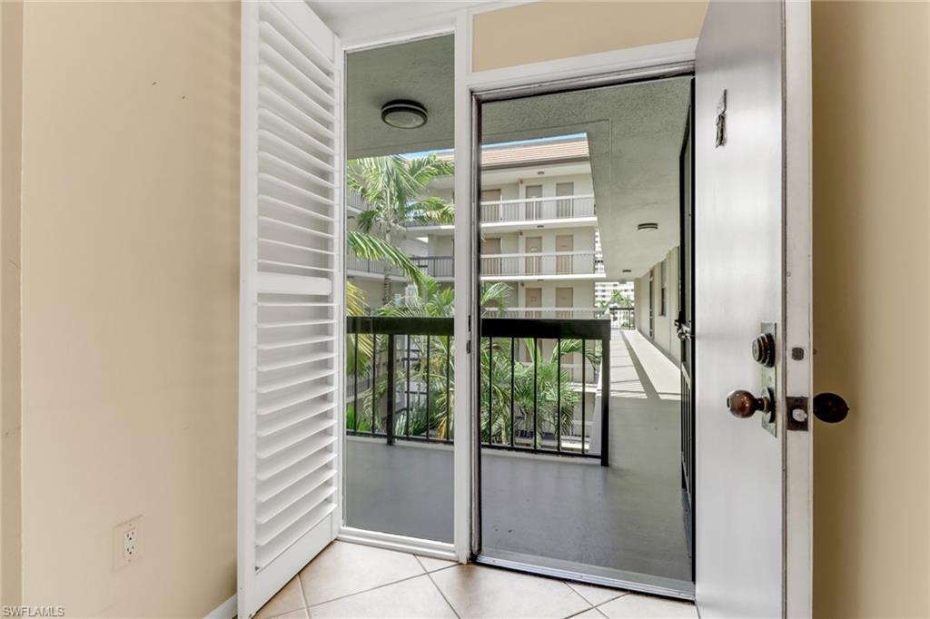 SOUTH SEAS - Residential