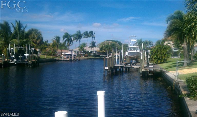 Yacht Club - Residential