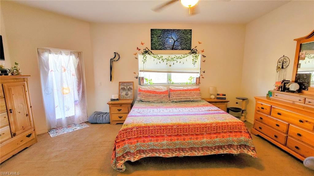 LAUREL OAKS - Residential