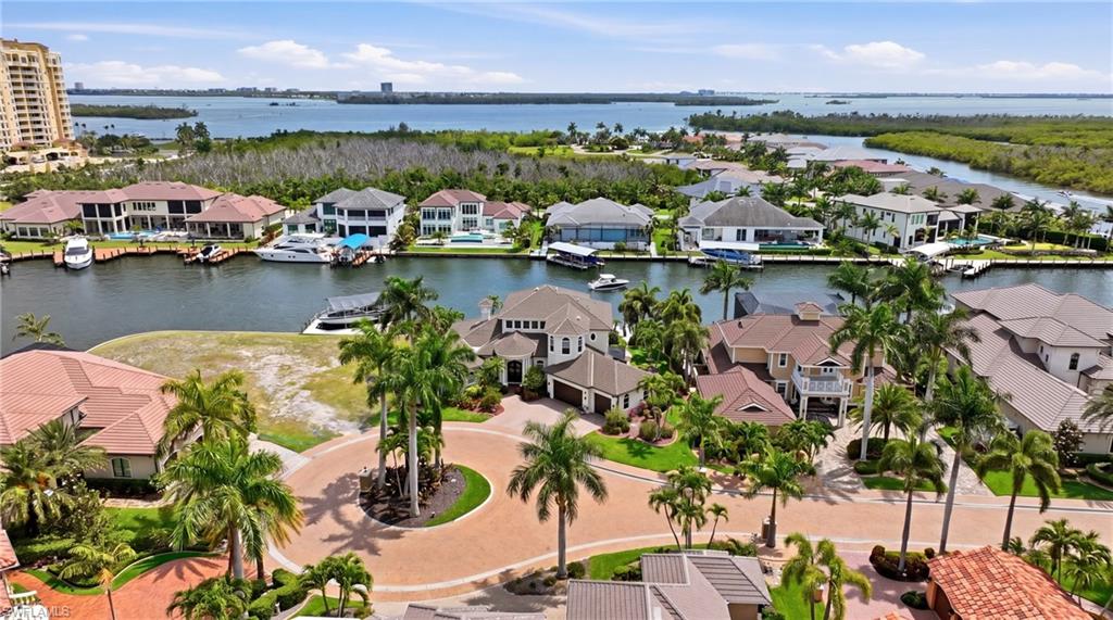 HERMITAGE - Residential