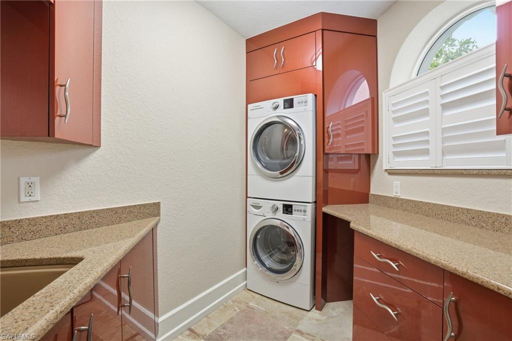 HERMITAGE - Residential