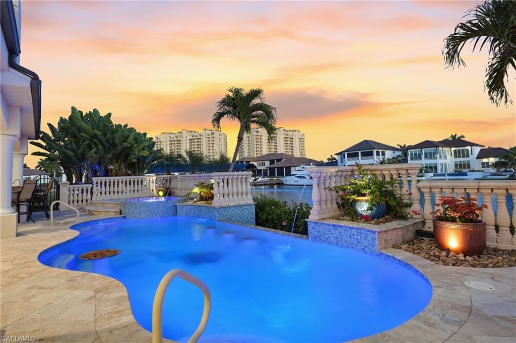 HERMITAGE - Residential