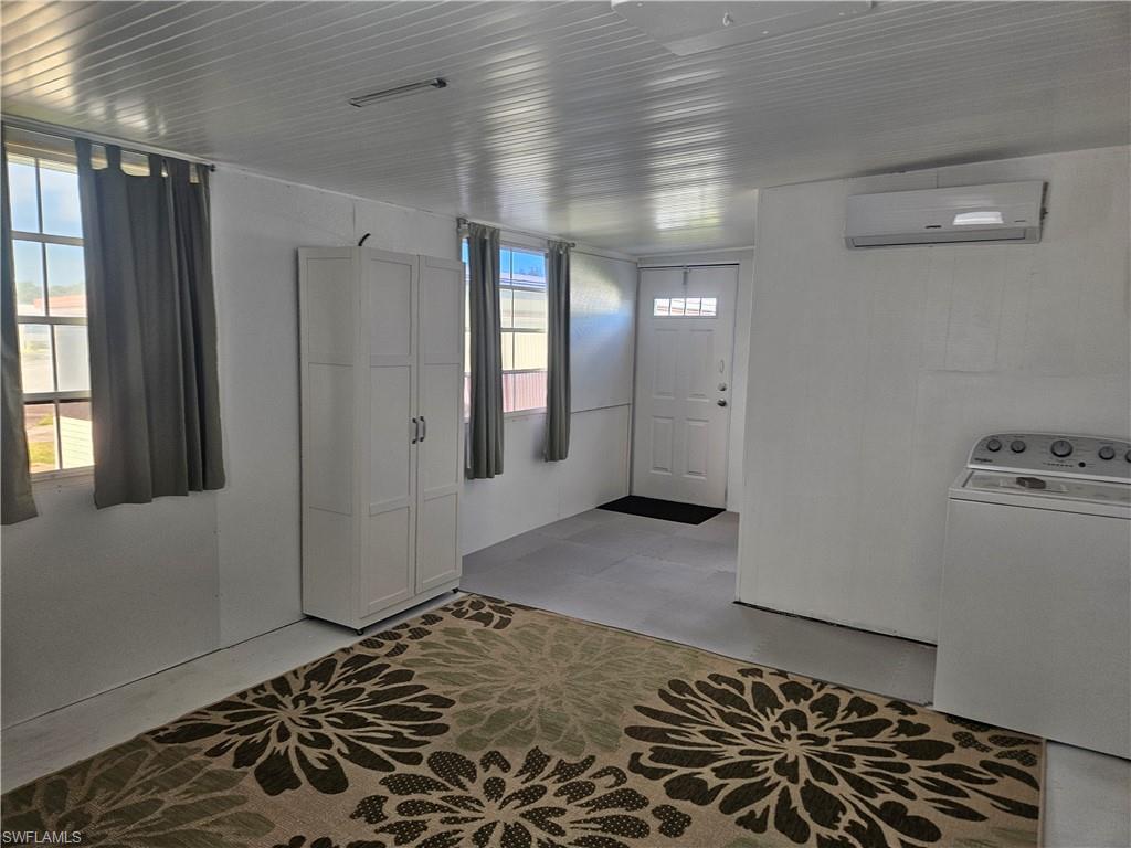 ENCHANTING SHORES - Residential