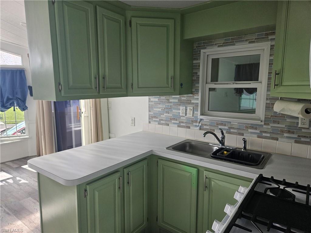 ENCHANTING SHORES - Residential