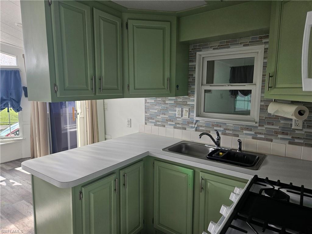 ENCHANTING SHORES - Residential