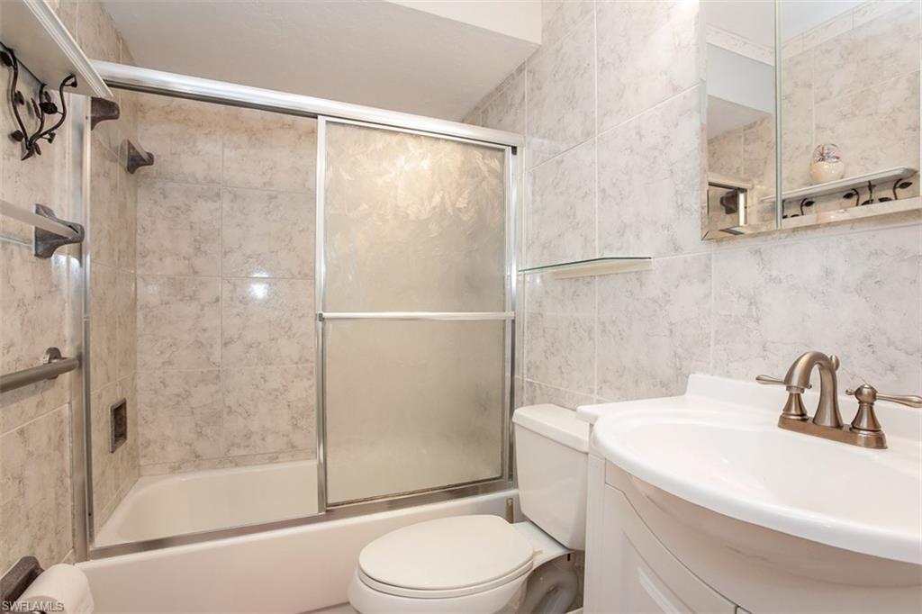 VILLAGES AT COUNTRY CREEK - Residential