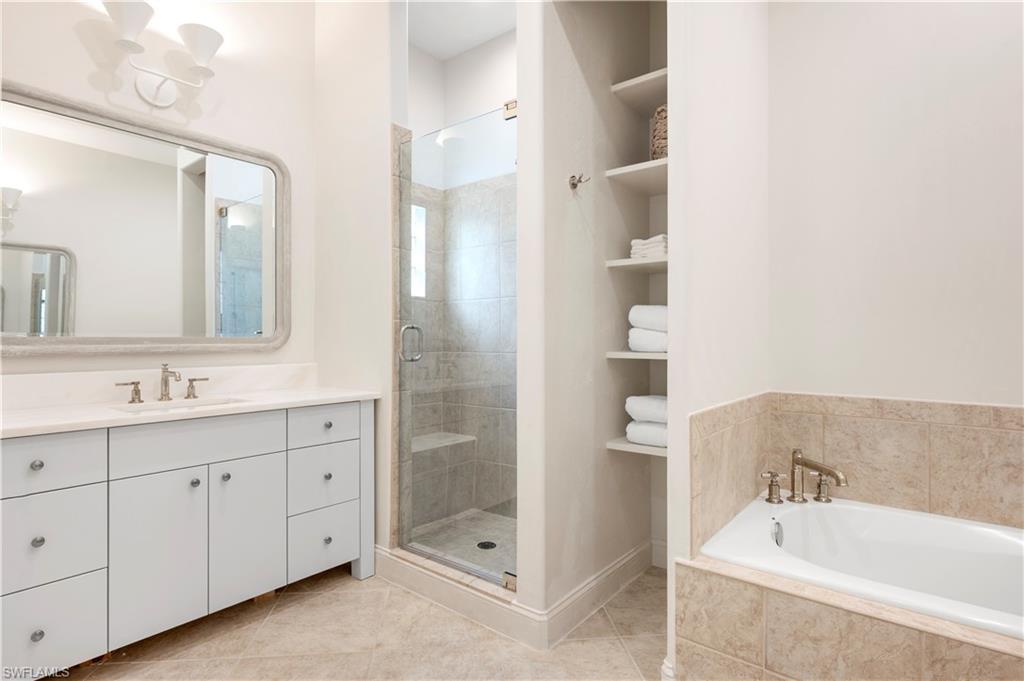 LITTLE HICKORY SHORES - Residential