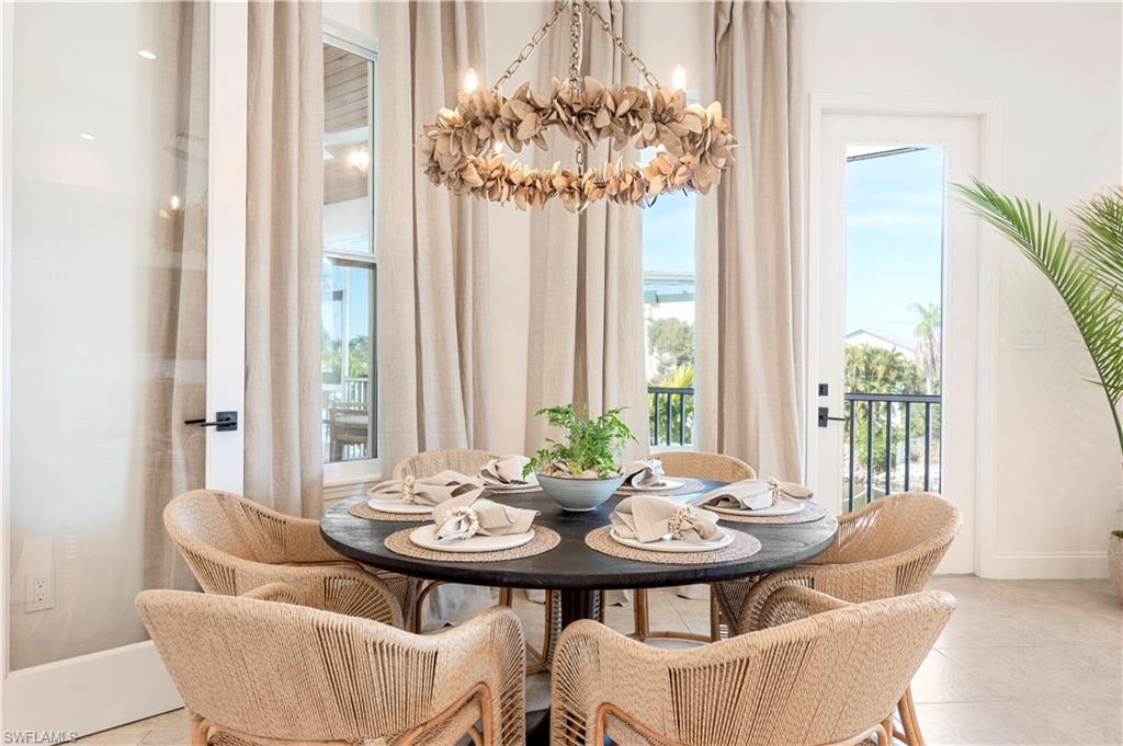 LITTLE HICKORY SHORES - Residential