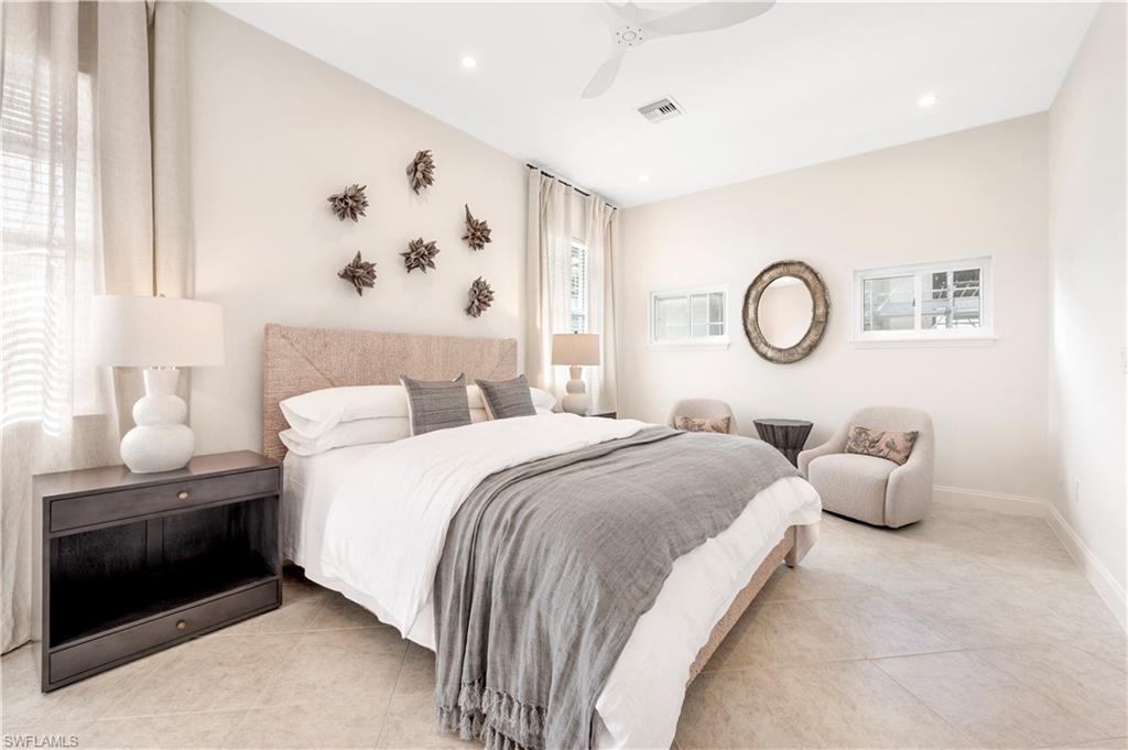 LITTLE HICKORY SHORES - Residential