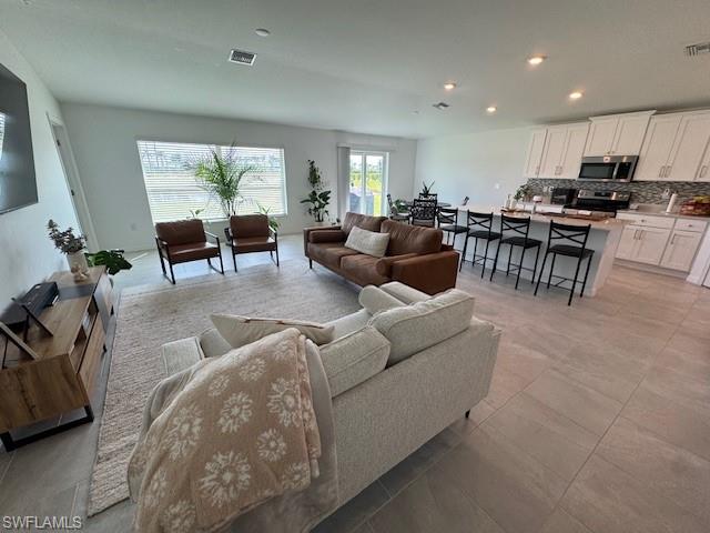 OAKVIEW - Residential Lease