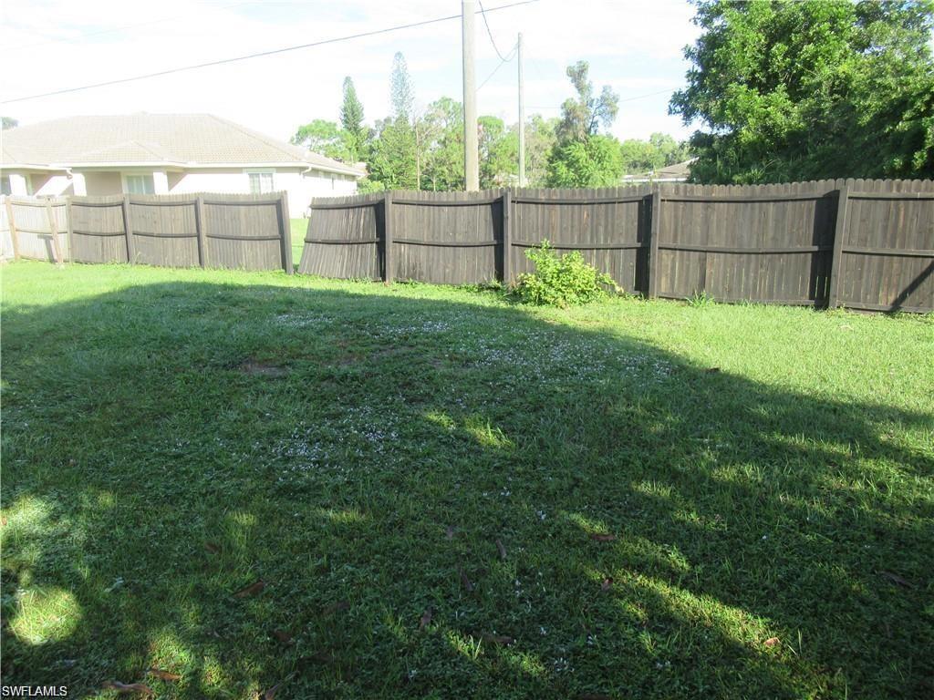 SAN CARLOS PARK - Residential Lease