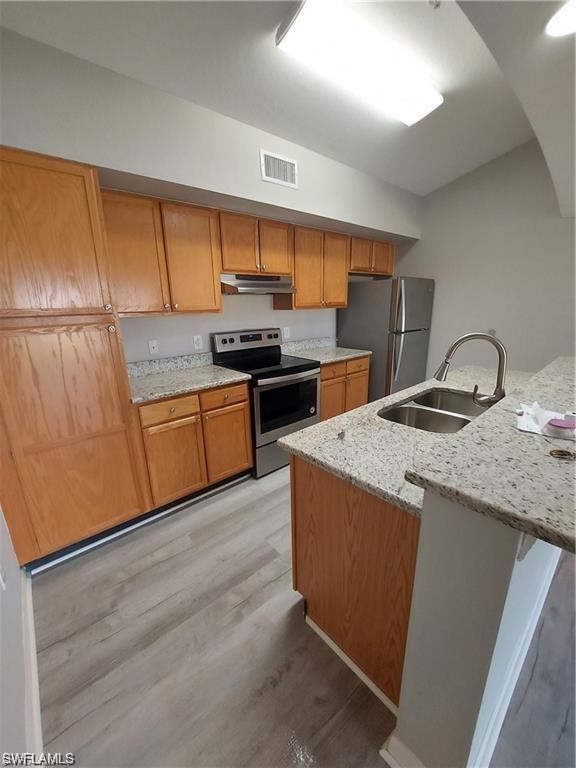 FAIRWAY PRESERVE - Residential Lease