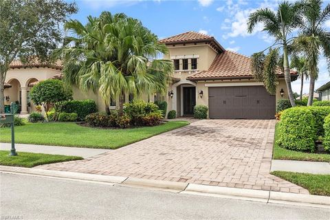 12440 Wisteria DR NAPLES FL 34120